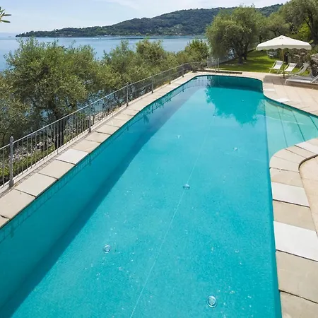 Villa Sleeps 8 With Pool And Air Con Porto Venere