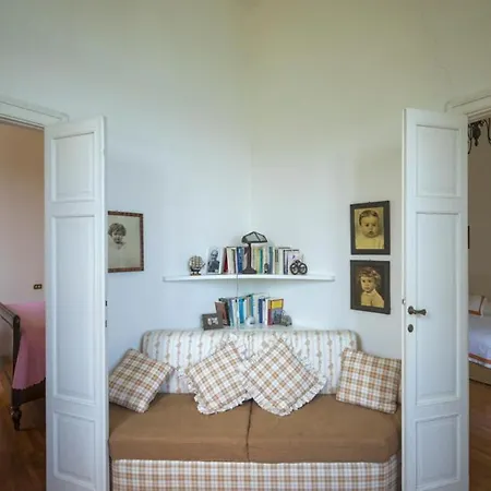 Villa Sleeps 8 With Pool And Air Con Porto Venere